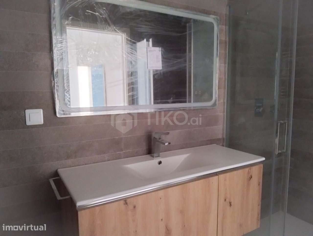 Apartamento T3 + 1 Duplex  à venda em Montijo, proximo às portas da ci-11