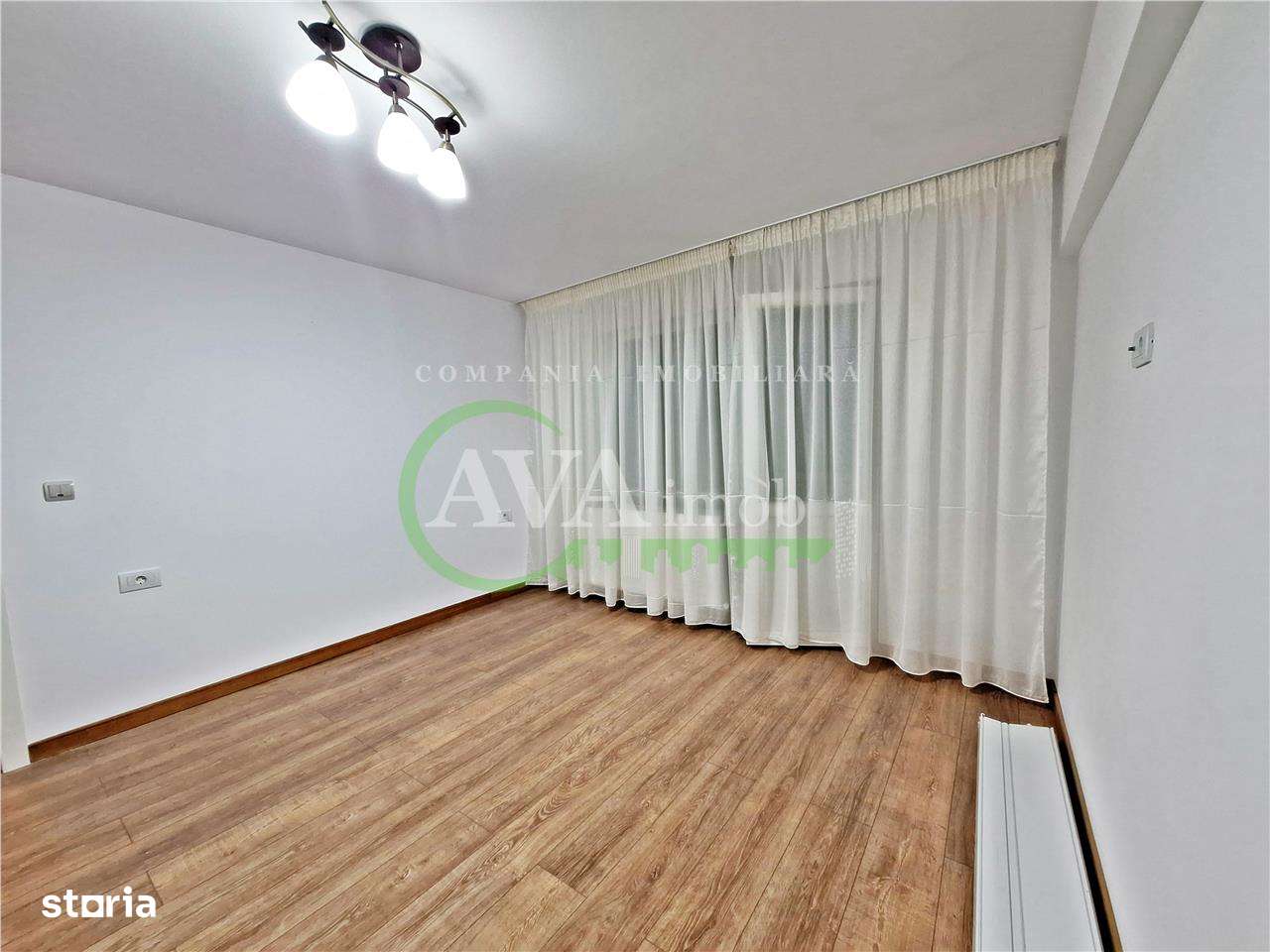 Apartament 2 camere semidecomandat | Etaj 3 | Renovat 2025, Zona Centr - Imagine principală: 5/8