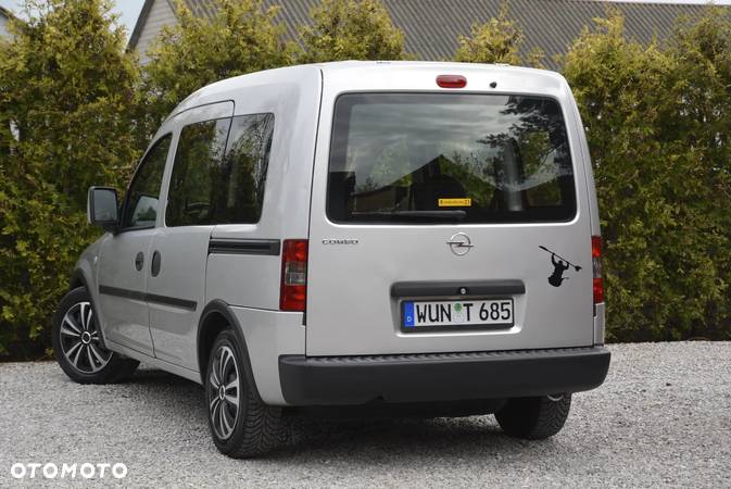 Opel Combo 1.6 CNG ecoFlex Edition - 16