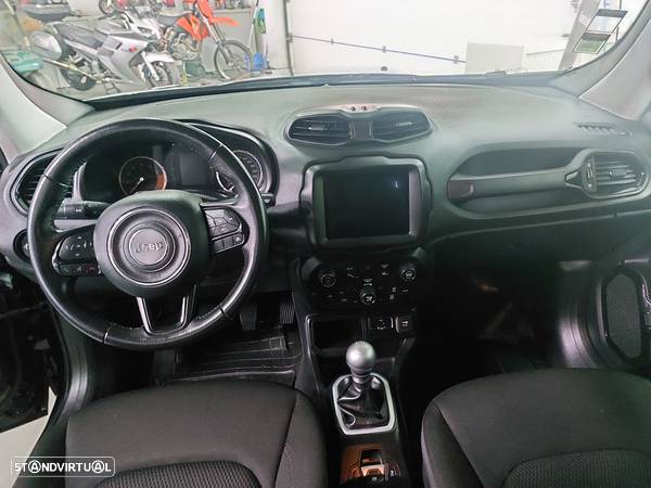 Jeep Renegade 1.0 T Night Eagle - 22