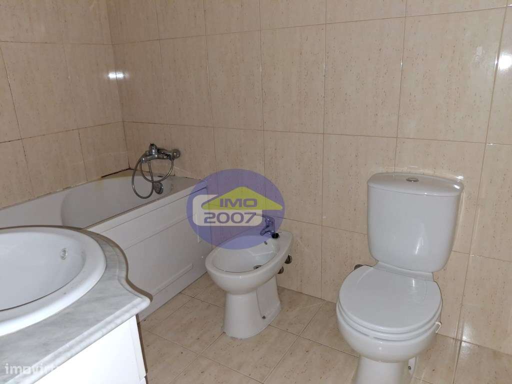 Apartamento T3 no Bonfim-11