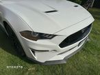 Ford Mustang - 4