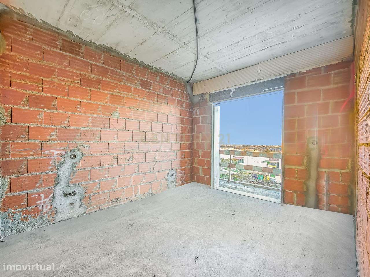 T2 NOVO – MOINHO DO GUIZO (Lote B19) 1º Andar-23