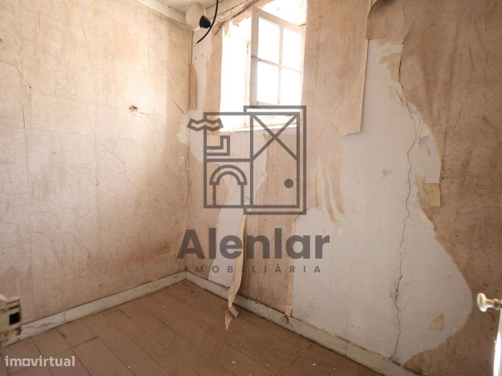 Oportunidade de Investimento no Centro Histórico de Alenquer - Bair...-22