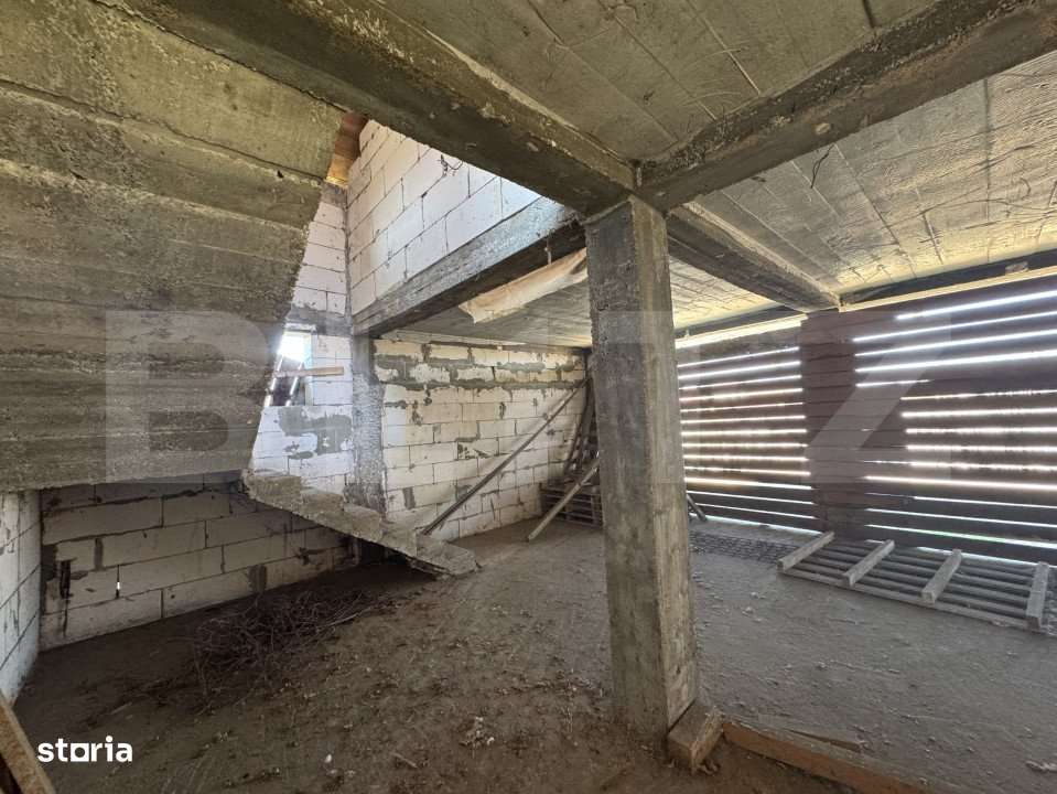 Casa la rosu P+M, Cernele (capatul lui 2), 420 mp teren, 149 mp utili - Imagine principală: 4/12