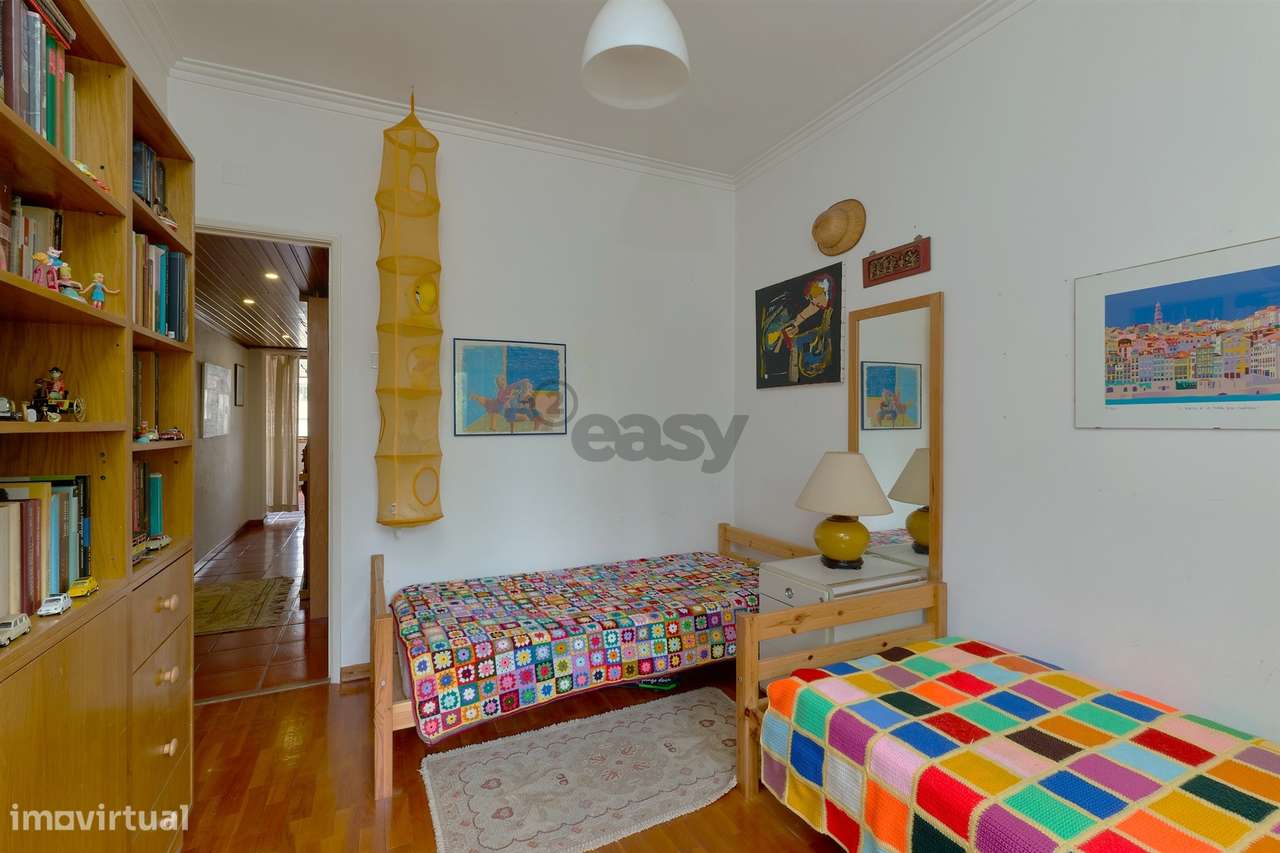 Último Piso com Vista sobre Lisboa, Garagem, Luz, Privacidade e Exclus-37