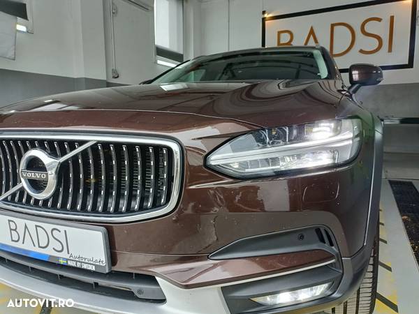 Volvo V90 D5 AWD PRO - 9