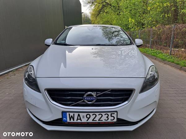 Volvo V40 D2 Summum - 3