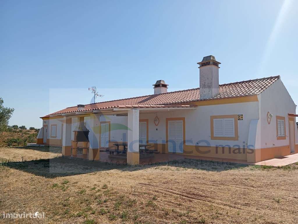 Propriedade Rural com Casa de Campo e Piscina - Concelho de Serpa-6
