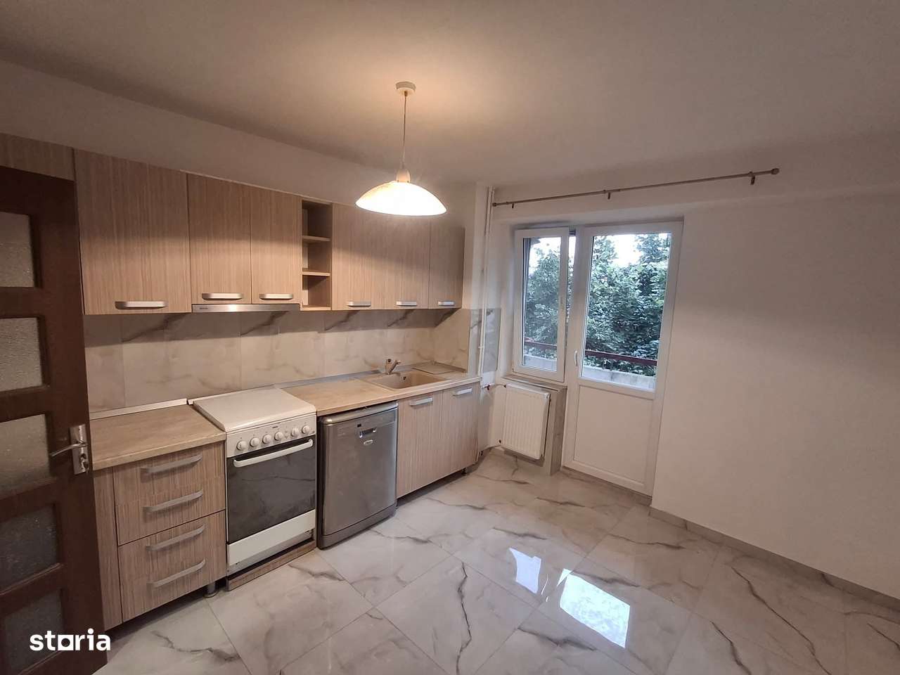 Ramda, Apartament de vanzare 4 camere Nufarul - Imagine principală: 1/8
