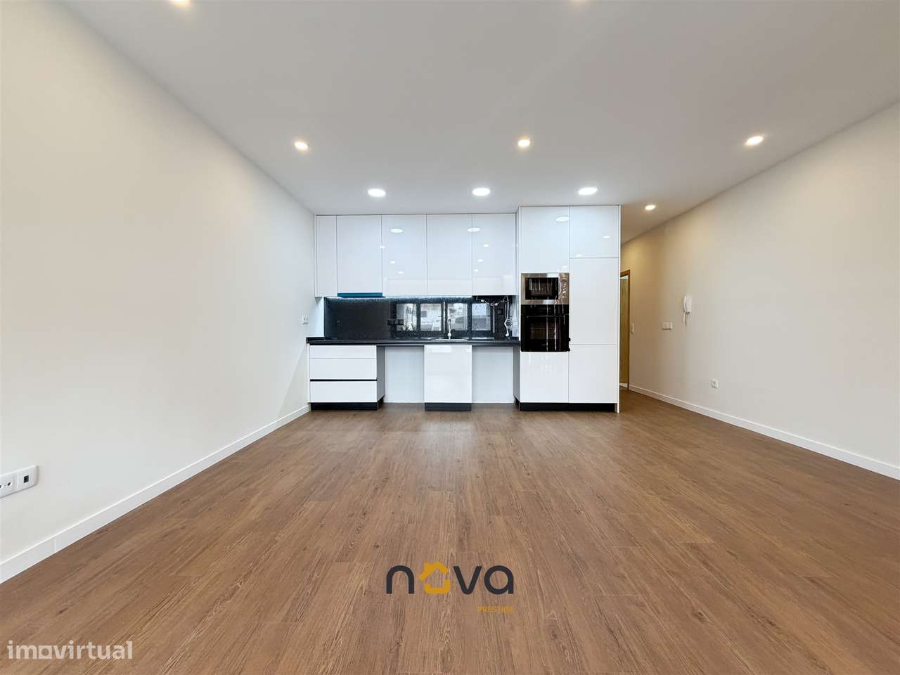Apartamento T2 com terraço em Vila do Conde-14