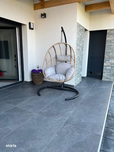 Casă Modernă zona Valea Rusului , strada Căprioarei-19