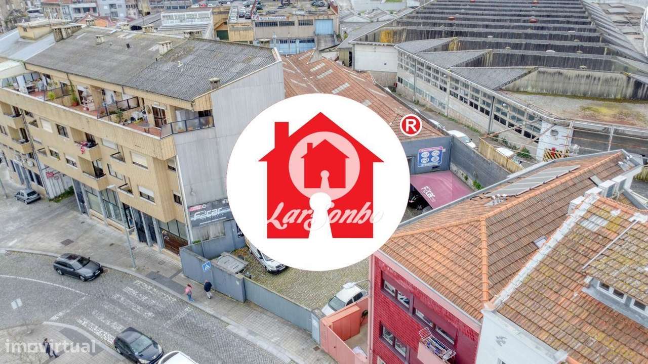 Armazém com excelente localização em Campanhã-7