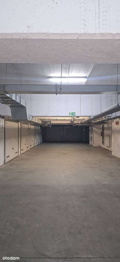 Garaż w hali garażowej z automatyczną bramą, alarmem i monitoringiem - Pełny obrazek: 3/3