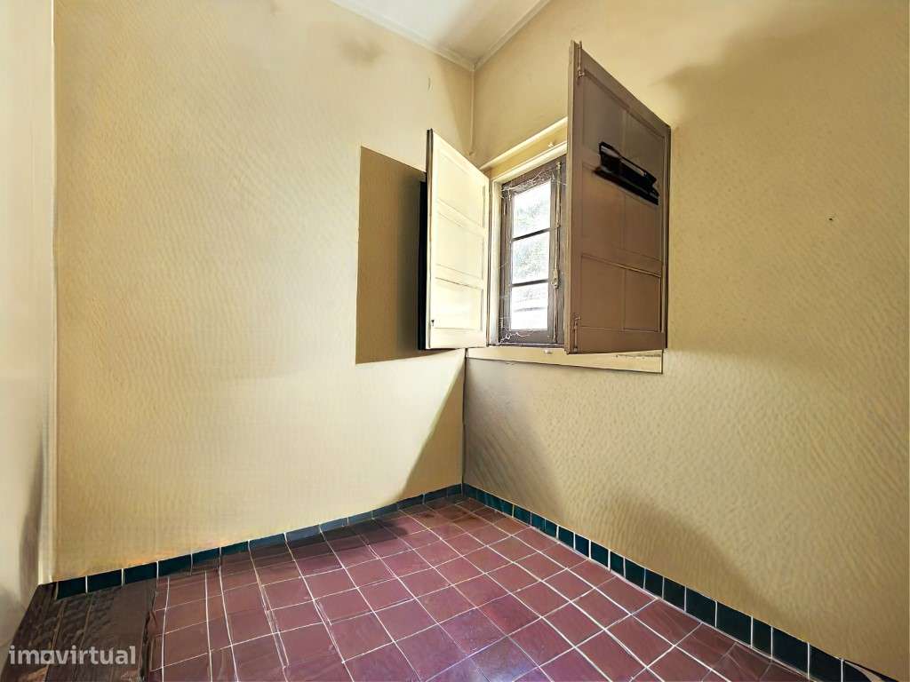 Moradia junto às muralhas do Castelo de Óbidos - Grande imagem: 5/45