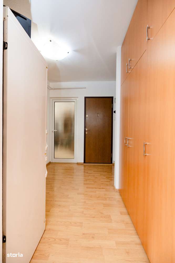 Apartament 2 camere decomandat, centrala, etaj intermediar - Imagine principală: 4/8