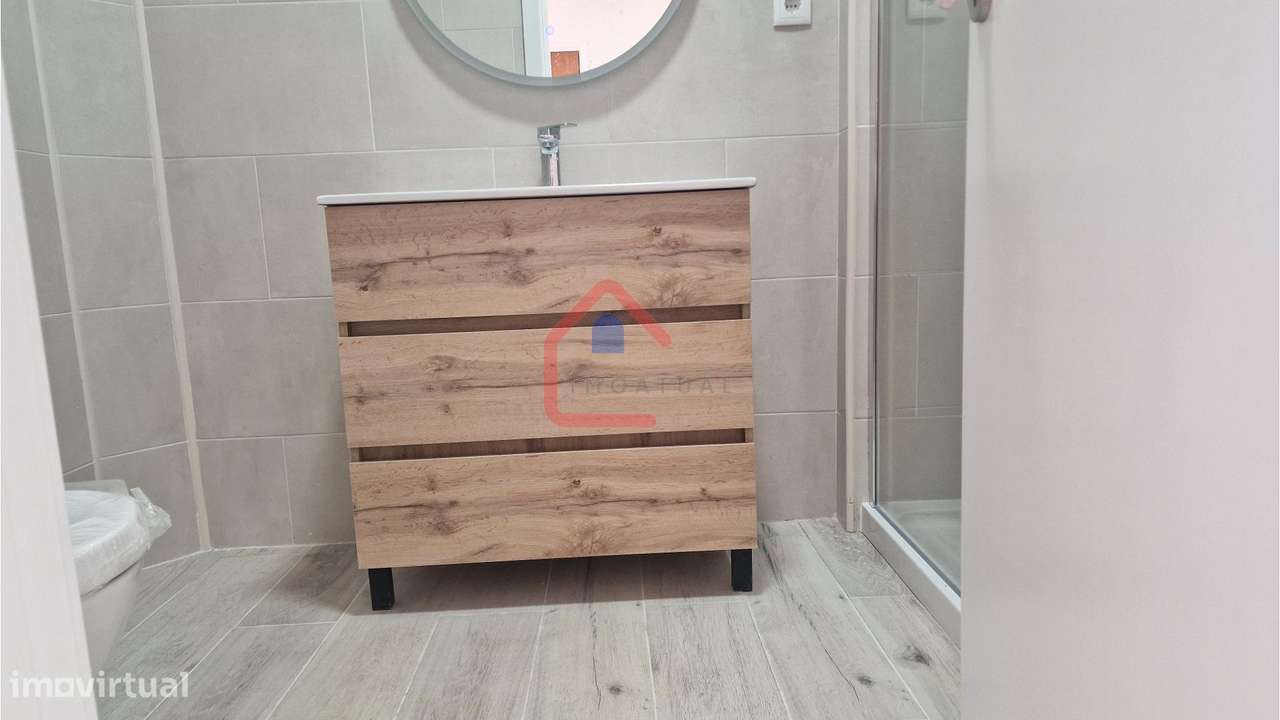 Apartamento T2 em Portugal-14