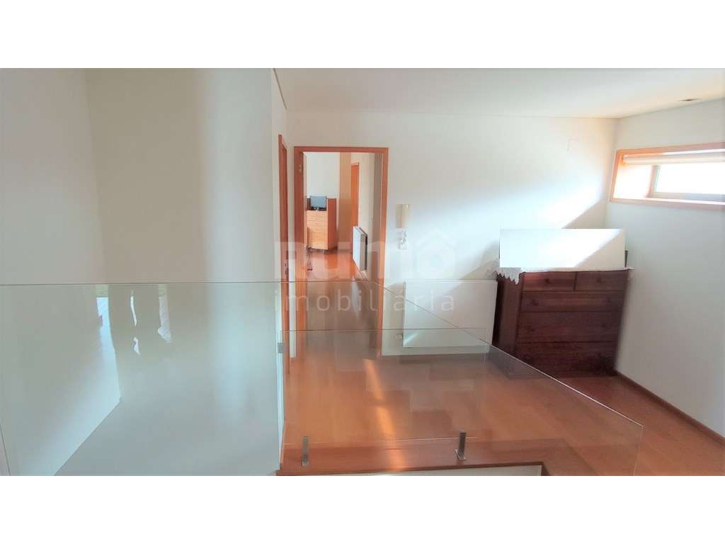 Moradia Isolada V4 com Piscina - Grande imagem: 5/18