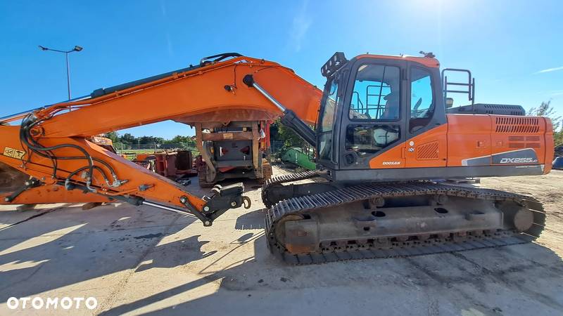 Doosan DX255LC-5 - 13