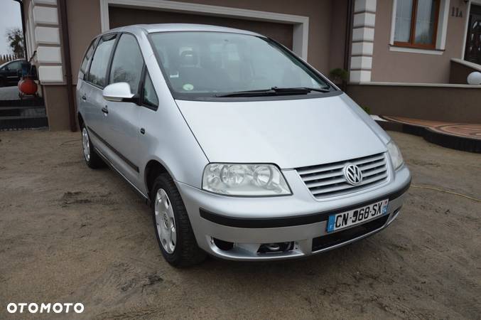 Volkswagen Sharan 2.0 Comfortline - 23