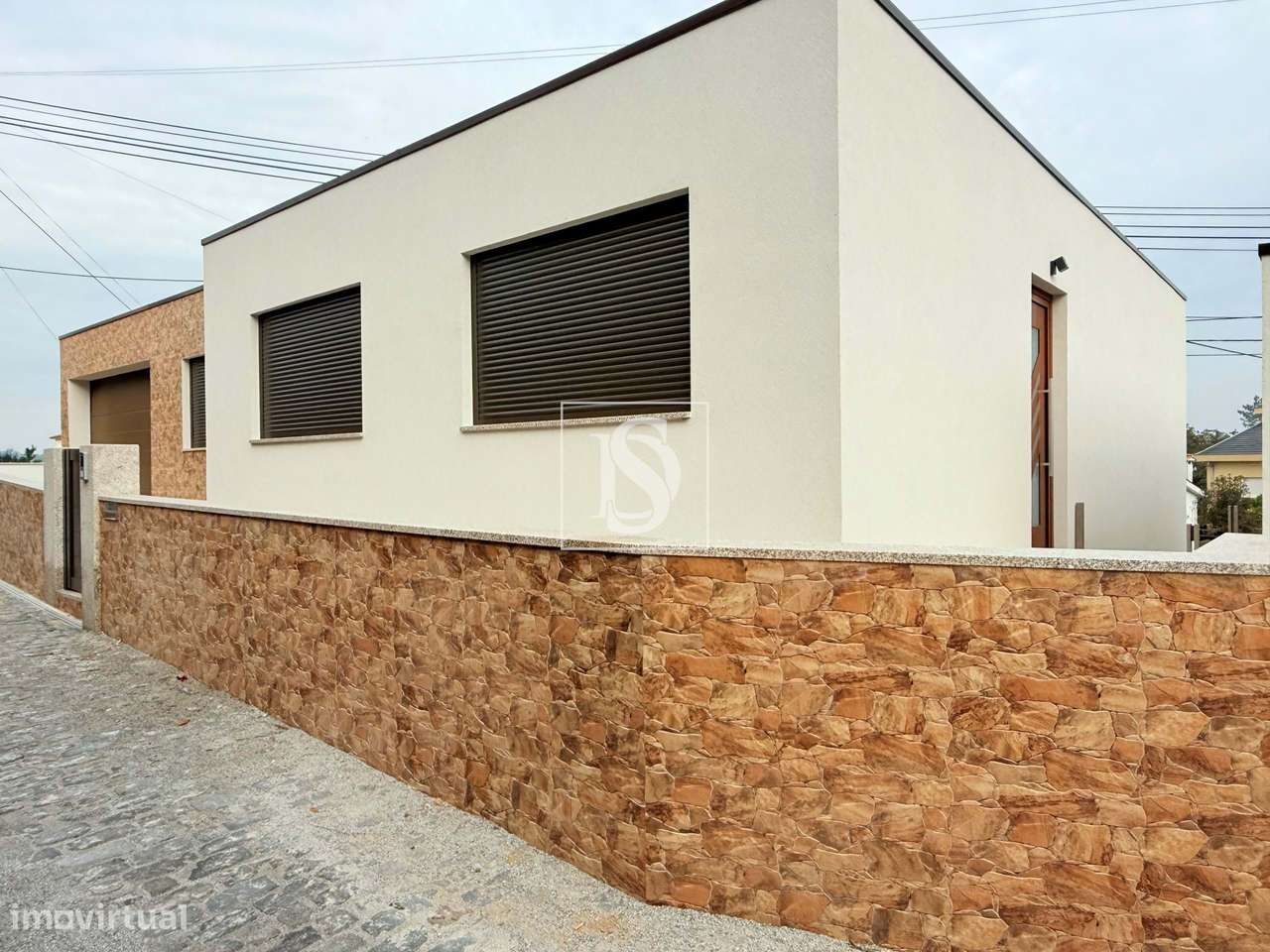 Andar Moradia T2, NOVO, Moderno e Privado, a 4 minutos do Centro de Ba - Grande imagem: 2/30