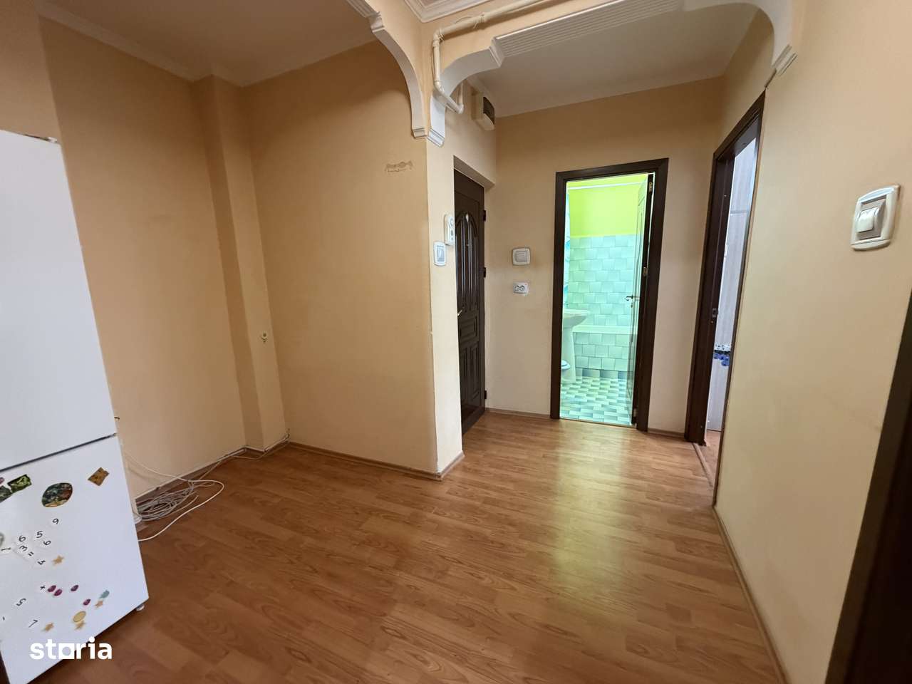 Apartament 2 camere Mioveni, mobilat si utilat, et3-7