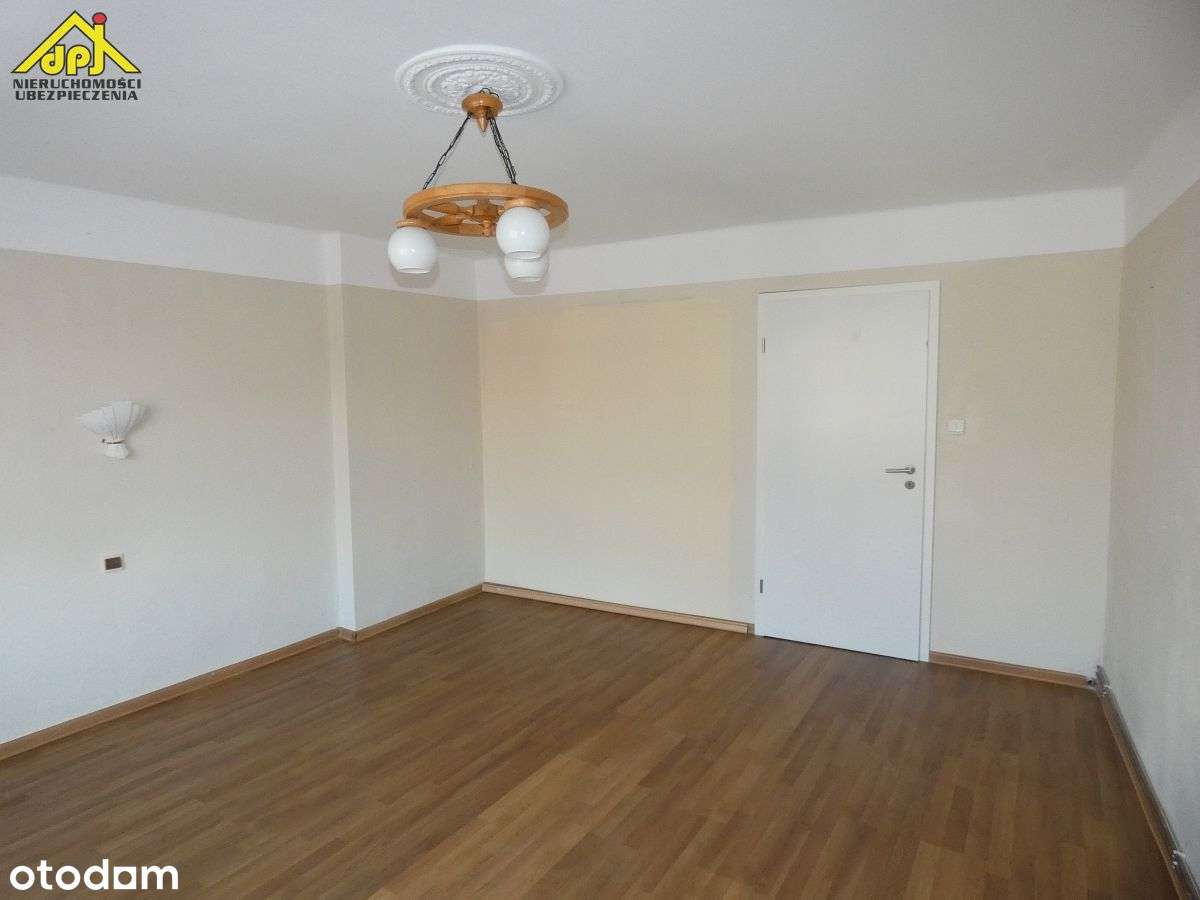 3 pokojowe rozkładowe mieszkanie 58m2 z balkonem u-12