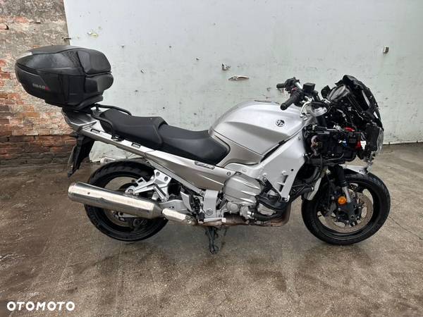 Yamaha FJR - 1