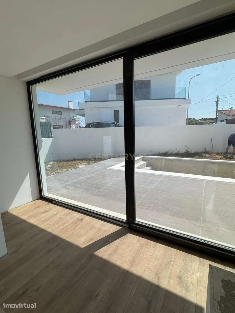 Moradia de Luxo T4 com Piscina - Sintra/Magoito-8