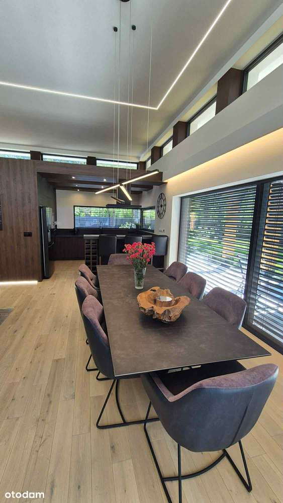 Nowoczesny dom 4 pok. z garażem w spokojnej okolicy-10