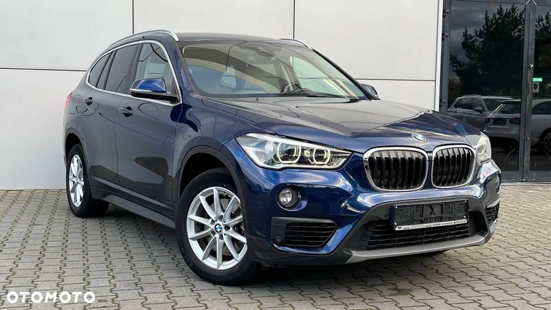 BMW X1 xDrive20d Sport Line - 1