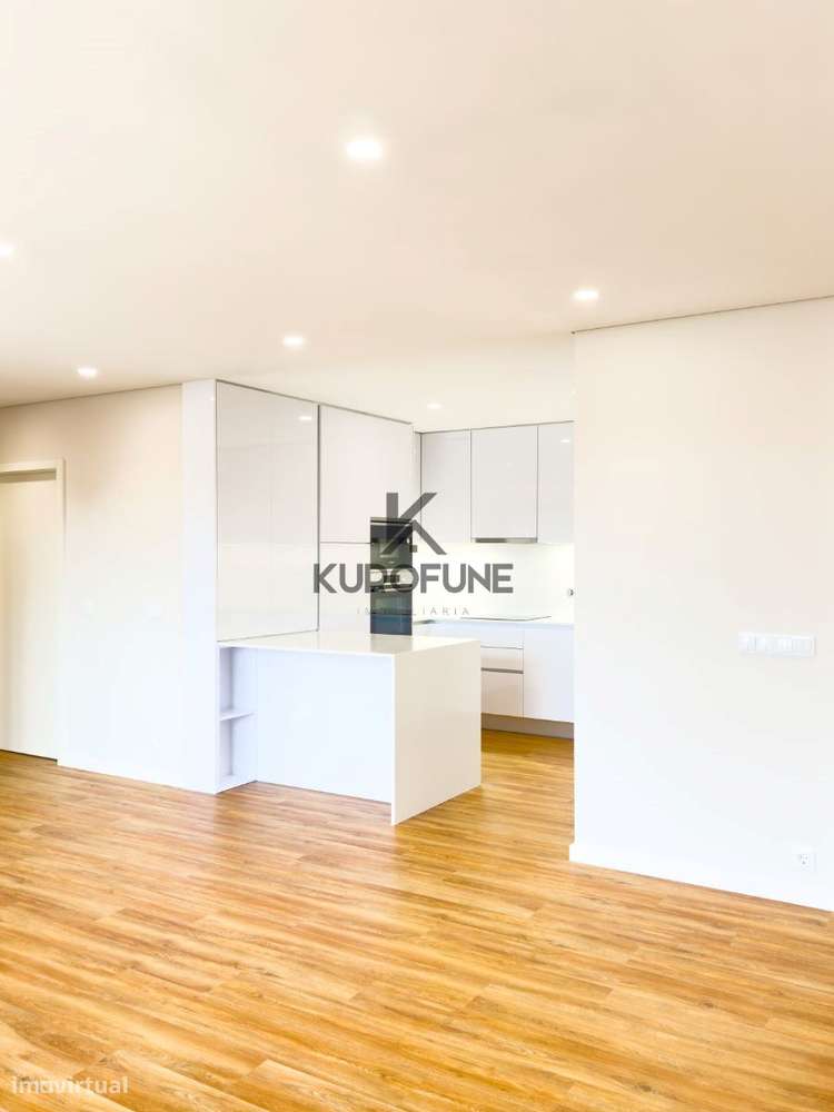 T3 Totalmente Equipado em Avintes  Excelente Investimento com Rendi...-9