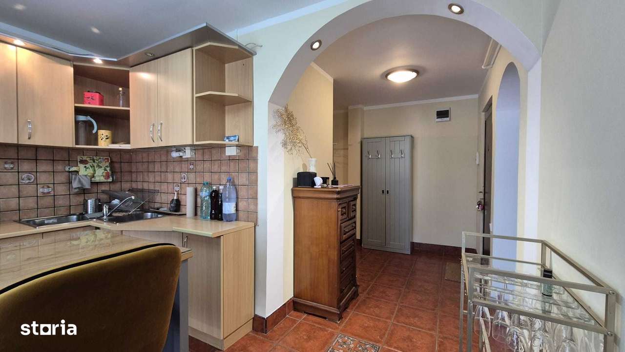 Apartament 3 camere decomandat, Tolstoi, et.3-1