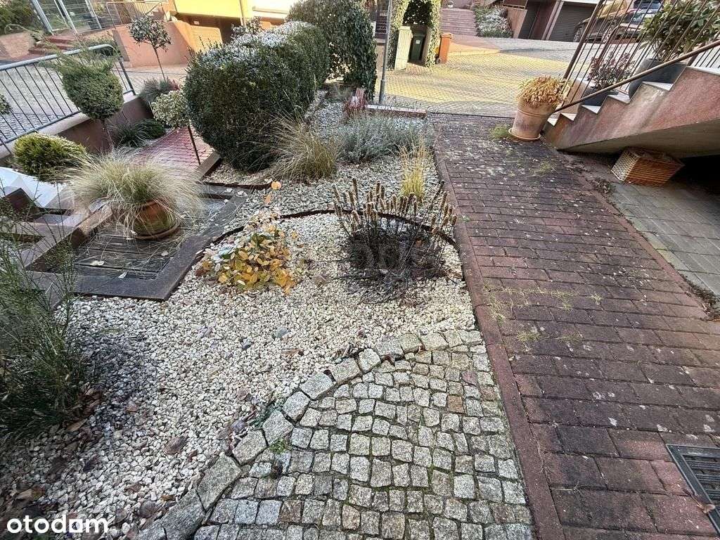 Mieszkanie + ogródek + garaż w cenie-0