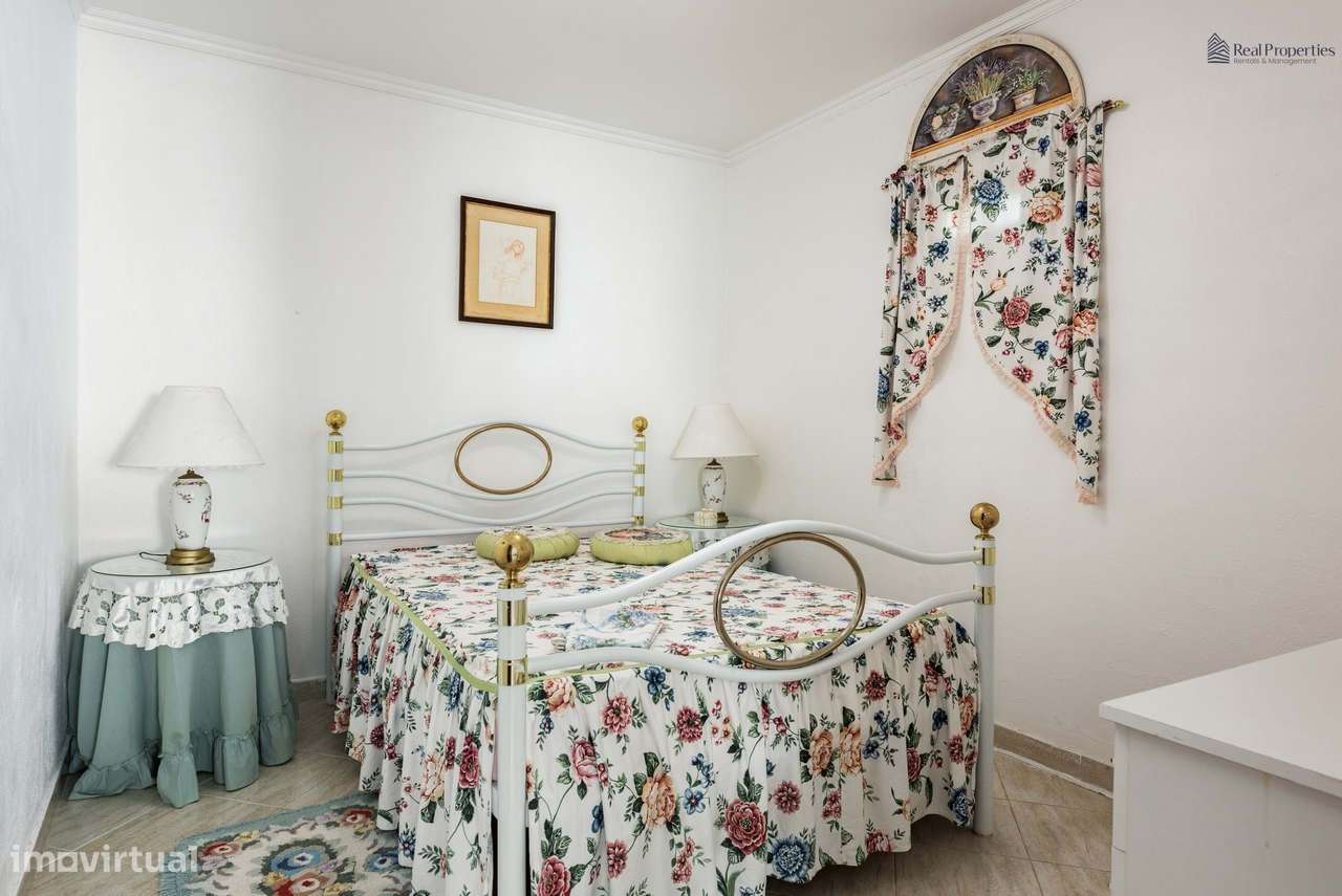 Encanto Algarvio – Moradia Térrea Isolada com Piscina e Jardim-26