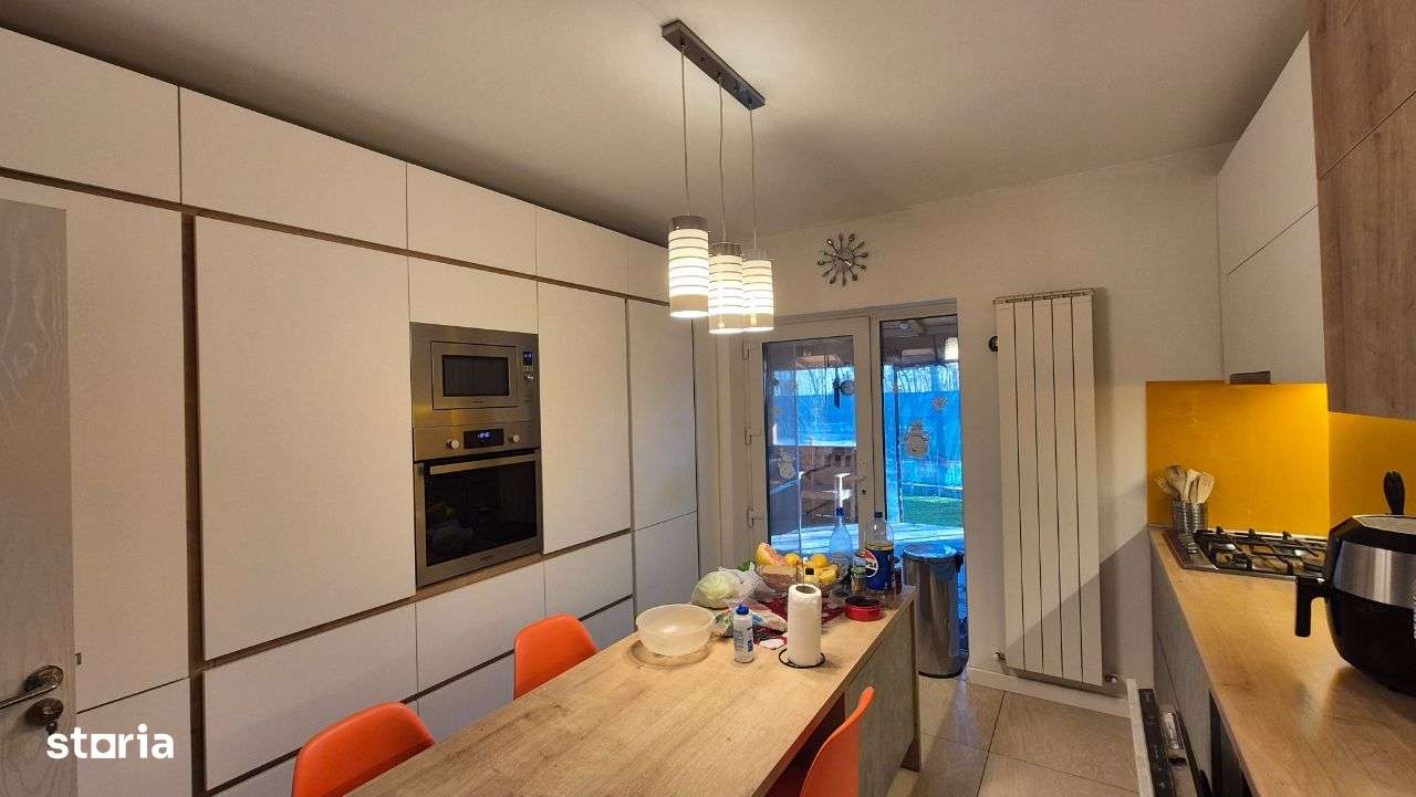 Casa central in Magurele - 4 Camere, 4 Bai pe Parter - Imagine principală: 5/20