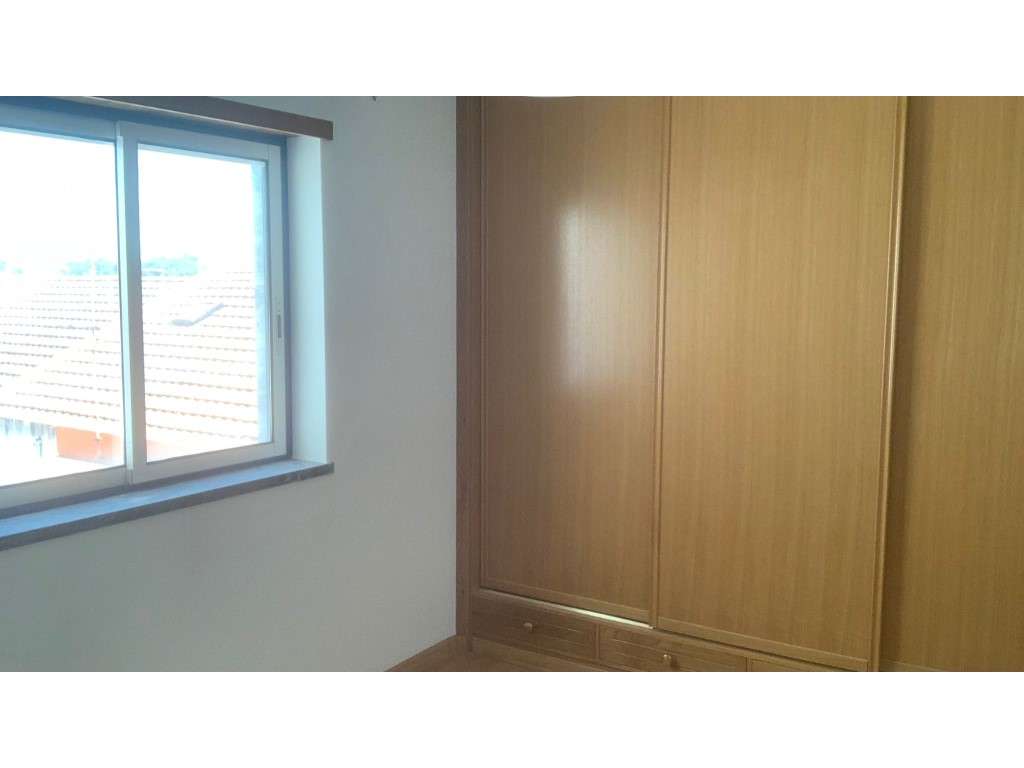 T3 Duplex com Garagem box, Terraços, Suite - Seminovo-29