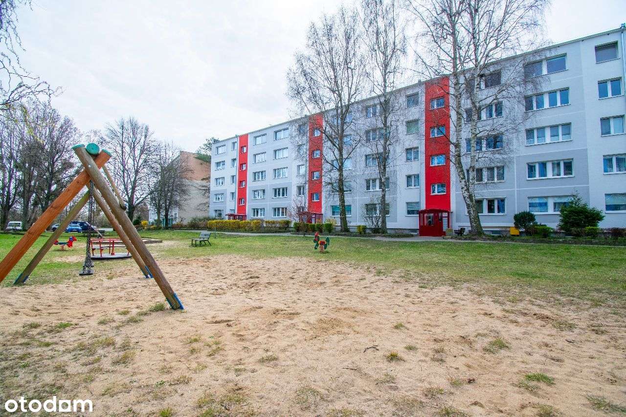 4 lub nawet 5 pokoi, duże m piękny parkiet !!! - Pełny obrazek: 1/13