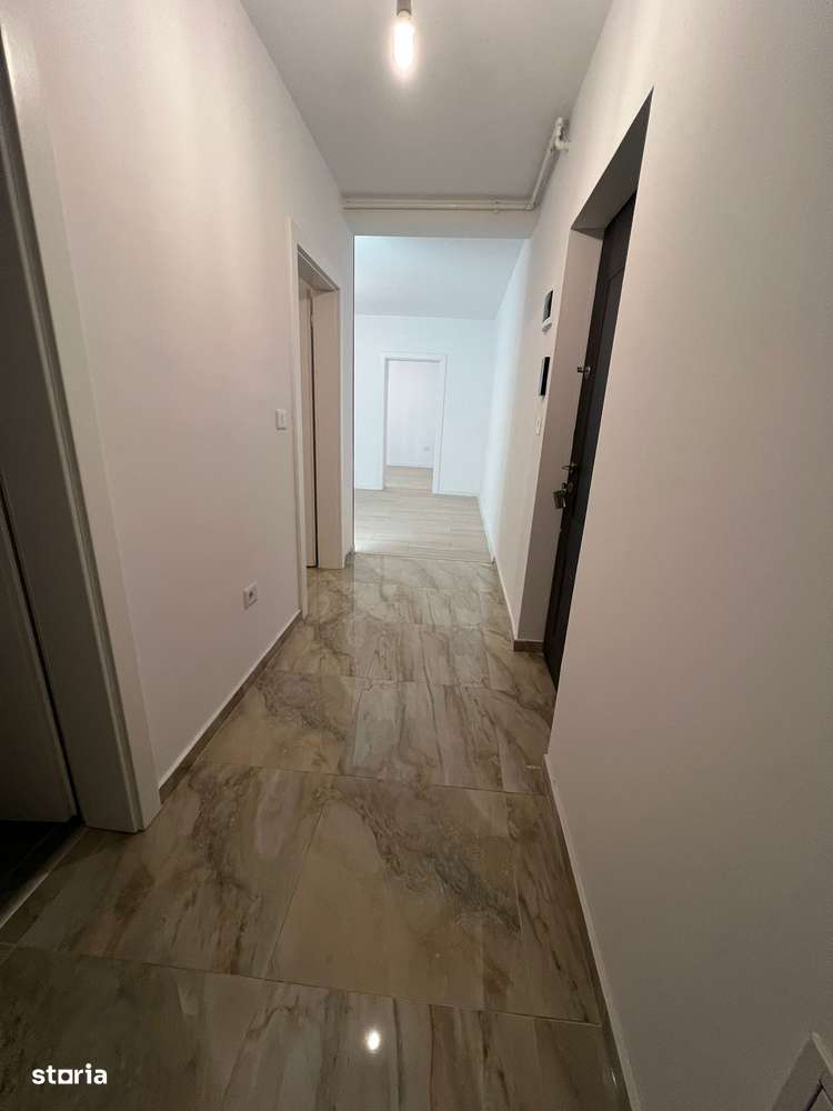 Apartament Lux 2 cam predare imediata - Imagine principală: 3/10