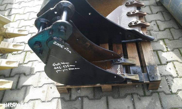 Cupa miniexcavator cu latimea de 200 mm - 1