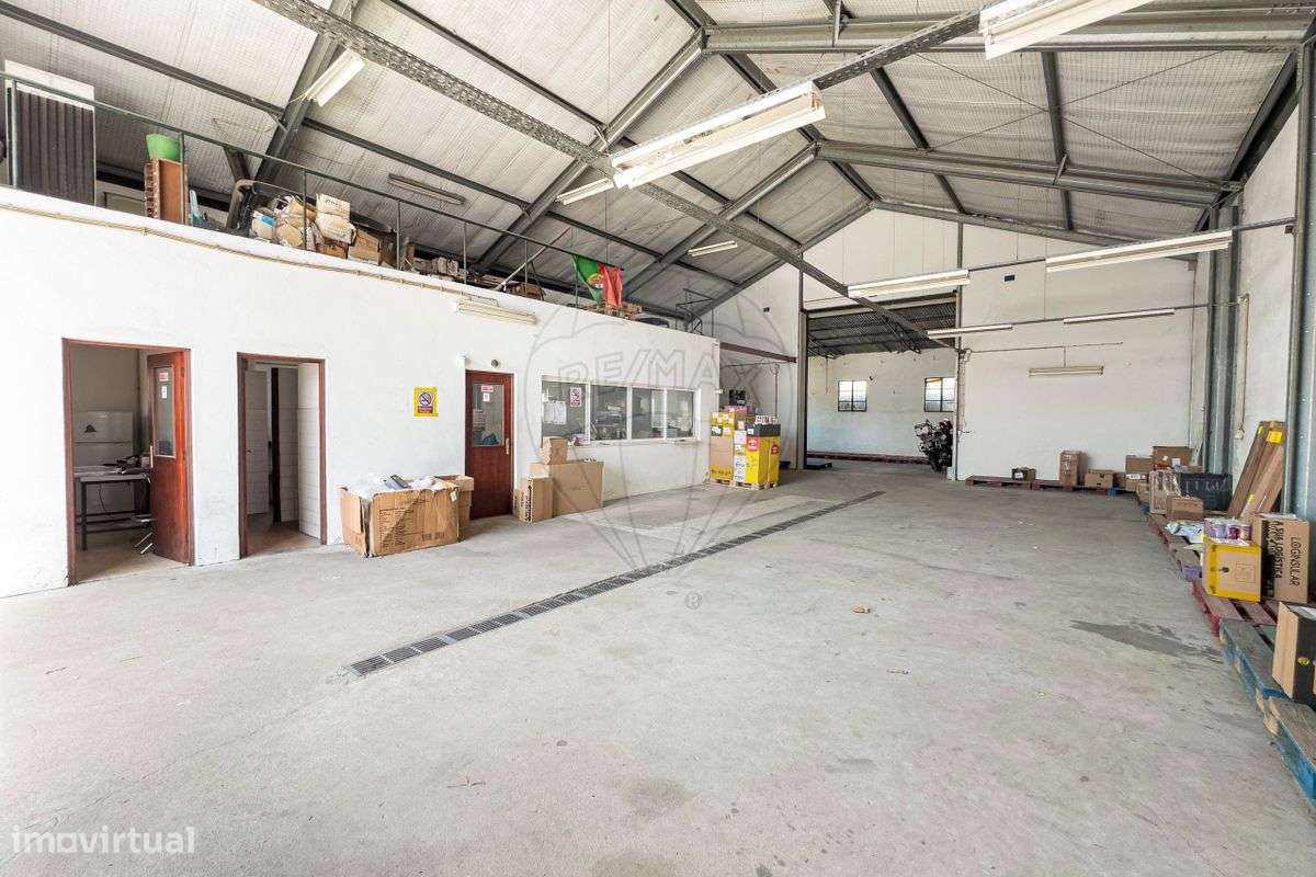 Armazém  para venda-12