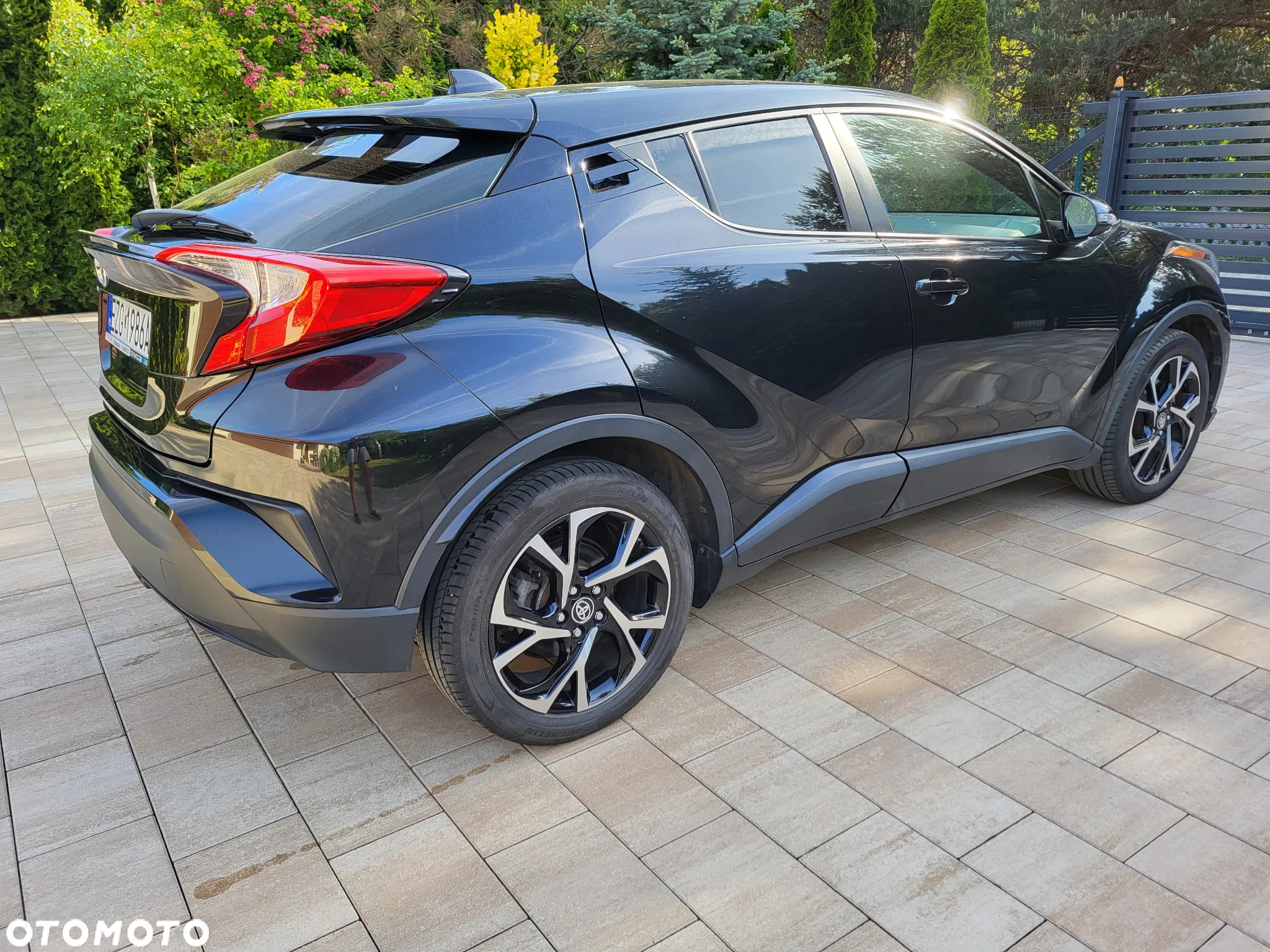 Toyota C-HR - 7