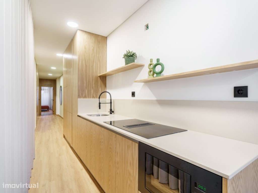 Edifício de rendimento no centro histórico de Braga - Rua de Santo ...-6