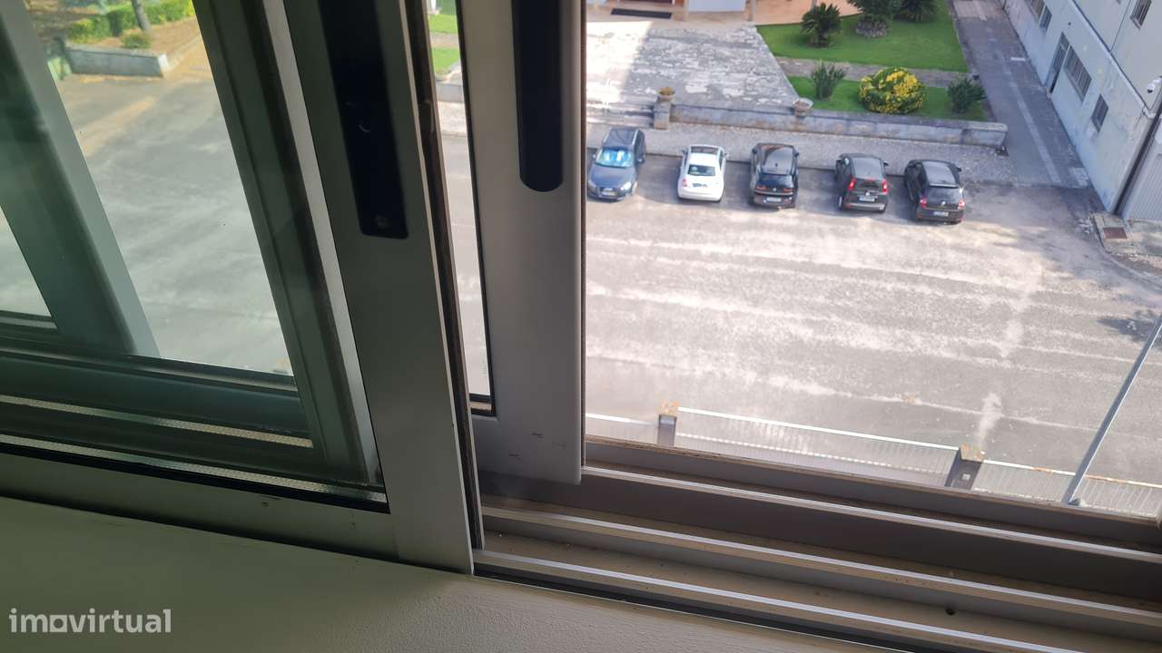 Apartamento  em Celas (Duplex e arrumo no sótão)-11