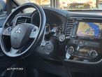 Mitsubishi Outlander 2.0 4WD Plug-In Hybrid Plus - 7