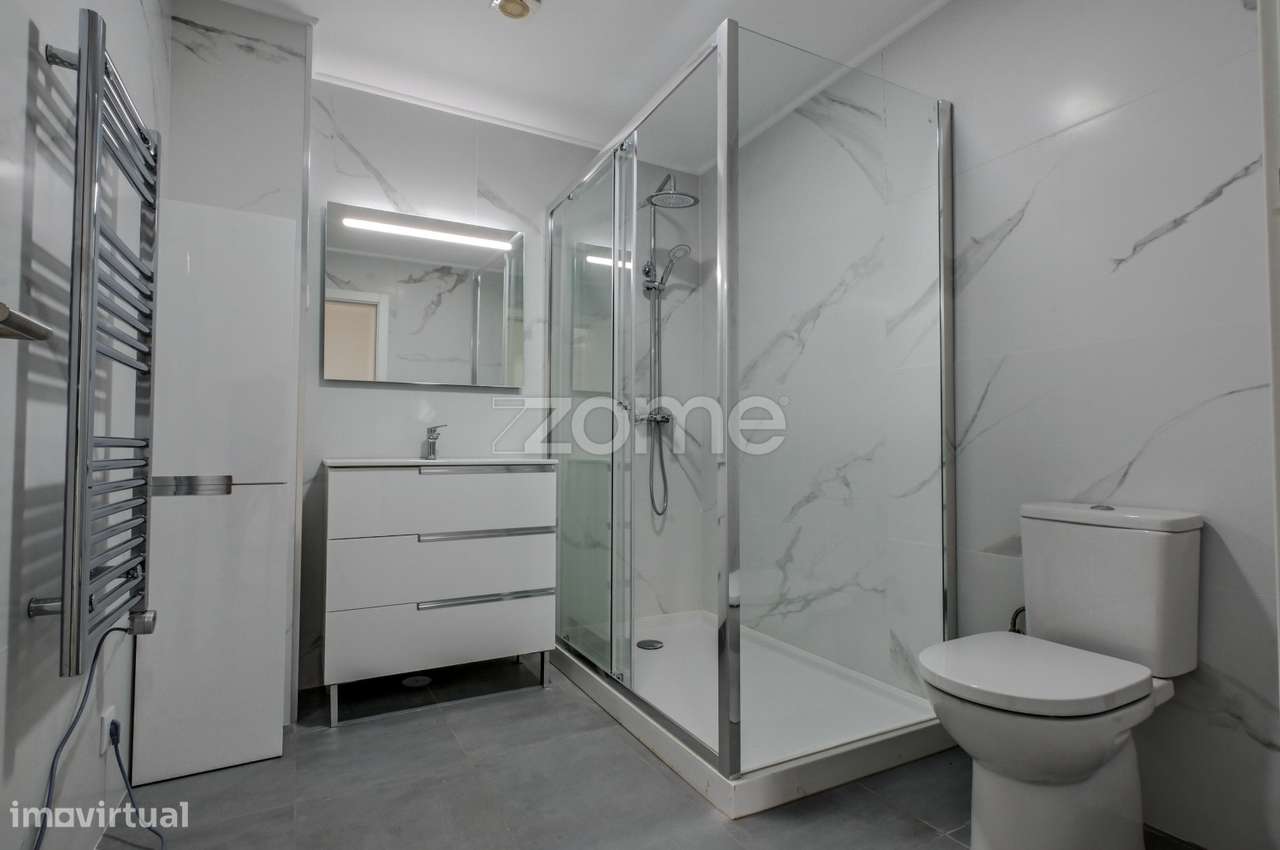 Apartamento T2 Remodelado com Garagem | Santa Clara | Coimbra-10