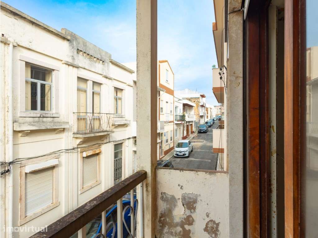 Apartamento T2 no centro da Figueira da Foz-0