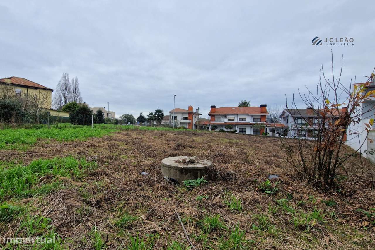 Lote de Terreno - Porto, Maia - Grande imagem: 3/21