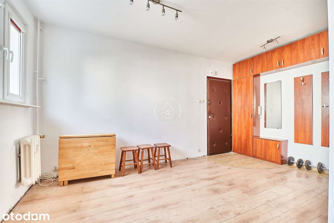 3 pokoje| 1 piętro| balkon| piwnica|-4