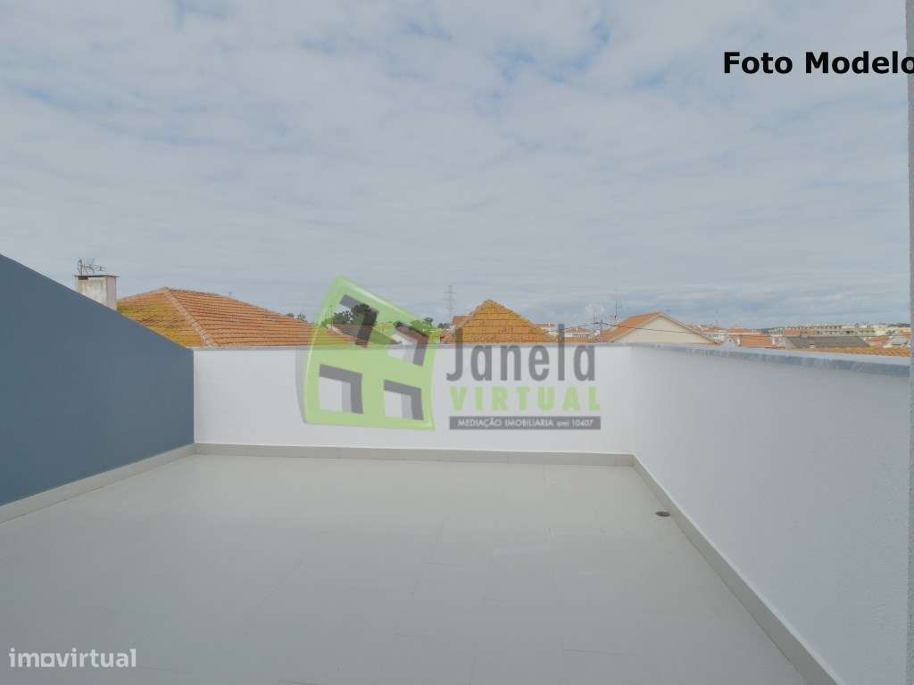 Moradia Geminada T3 - Em Construção na Quinta do Conde-16